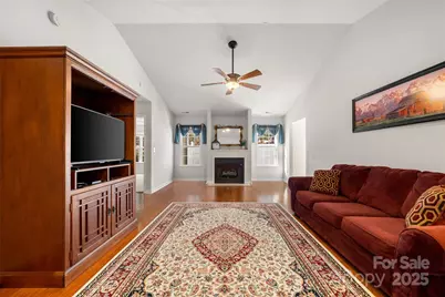 270 Farington Circle, Fletcher, NC 28732 - Photo 6