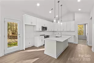 128 Slate Dr, Statesville, NC 28625 - Photo 16