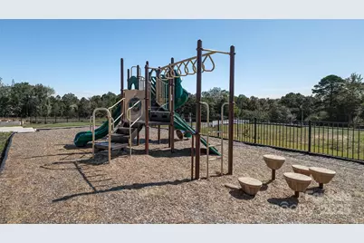 13129 Bristlehead Way, Charlotte, NC 28215 - Photo 38