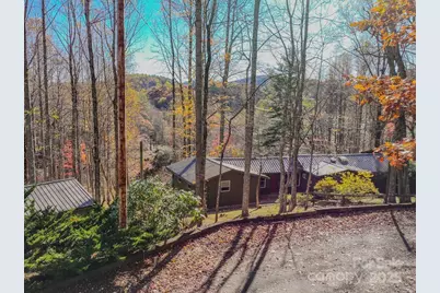 2626 Dendy Orchard Road, Highlands, NC 28741 - Photo 2