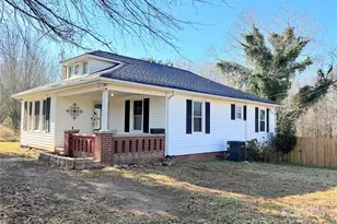 2240 S Lafayette St, Shelby, NC 28152 - Photo 2