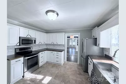 2240 S Lafayette Street, Shelby, NC 28152 - Photo 8