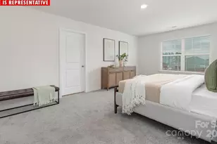 11300 Cardinal Crk Ave, Charlotte, NC 28215 - Photo 16