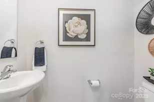 3101 Wynn Way, Charlotte, NC 28215 - Photo 12