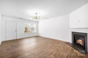 4019 John Dale Ln, Charlotte, NC 28269 - Photo 12