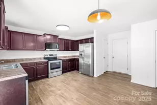 4019 John Dale Ln, Charlotte, NC 28269 - Photo 18