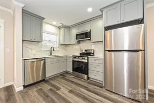 3133 Amay James Ave, Charlotte, NC 28208 - Photo 6