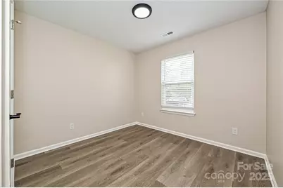 3133 Amay James Avenue, Charlotte, NC 28208 - Photo 14