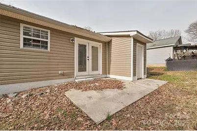 3133 Amay James Avenue, Charlotte, NC 28208 - Photo 18
