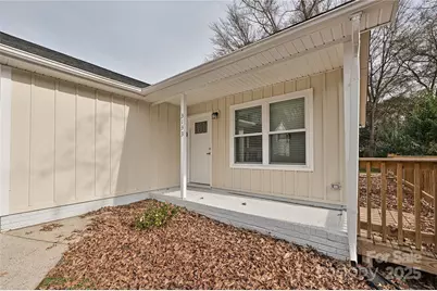 3133 Amay James Avenue, Charlotte, NC 28208 - Photo 2