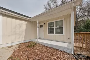 3133 Amay James Ave, Charlotte, NC 28208 - Photo 2