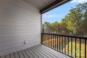 315 E Peterson Dr, Charlotte, NC 28217 - Photo 26