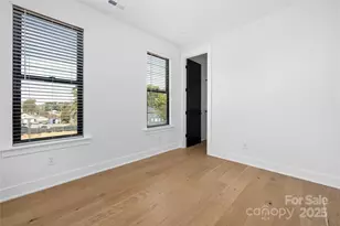 315 E Peterson Dr, Charlotte, NC 28217 - Photo 38