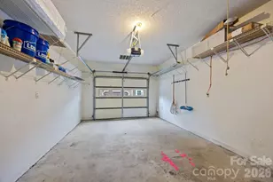 125 Exeter Ct, Hendersonville, NC 28791 - Photo 36