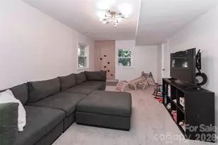 4236 Folkston Dr, Charlotte, NC 28205 - Photo 26