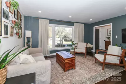 4236 Folkston Drive, Charlotte, NC 28205 - Photo 10