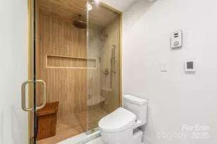 2434 Shenandoah Ave, Charlotte, NC 28205 - Photo 16