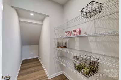 9212 Pagoda Oak Drive, Charlotte, NC 28269 - Photo 14