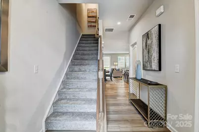 9208 Pagoda Oak Drive, Charlotte, NC 28269 - Photo 2