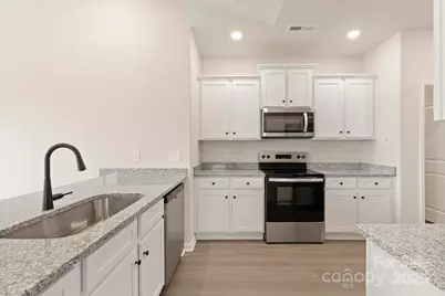 1084 Russell Drive, Winston Salem, NC 27127 - Photo 8