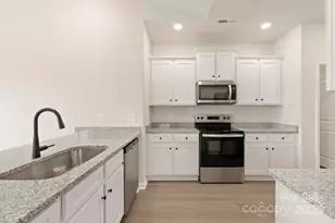 1084 Russell Dr, Winston Salem, NC 27127 - Photo 8