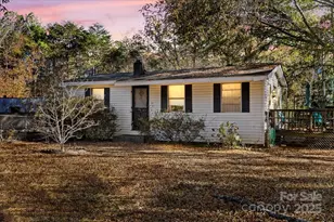 1710 Merritt Rd, Fort Mill, SC 29715 - Photo 10