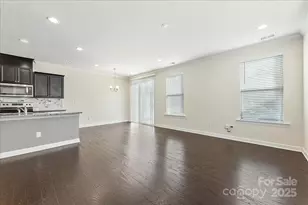 9341 Glenburn Ln, Charlotte, NC 28278 - Photo 10