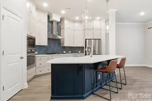 8018 Houser St, Cornelius, NC 28031 - Photo 2