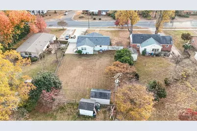 319 Scaleybark Drive, Charlotte, NC 28209 - Photo 2