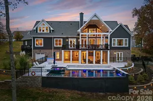16312 Cozy Cove Rd, Charlotte, NC 28278 - Photo 2
