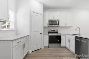 3136 Butler Hl Dr, Matthews, NC 28105 - Photo 14