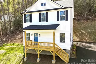 337 Garren Creek Rd, Fairview, NC 28730 - Photo 2
