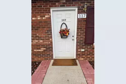 117 24th Street NW, Hickory, NC 28601 - Photo 2