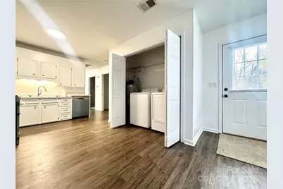 117 24th Street NW, Hickory, NC 28601 - Photo 12