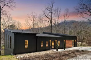 130 Midway Crossing Dr, Clyde, NC 28721 - Photo 2