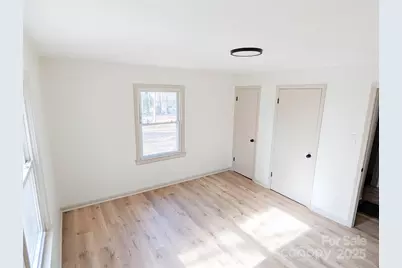 428 E Division Avenue, Salisbury, NC 28144 - Photo 12