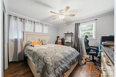 304 Parlier Avenue NE, Conover, NC 28613 - Photo 18
