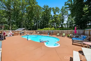 304 Parlier Ave NE, Conover, NC 28613 - Photo 32