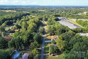 304 Parlier Ave NE, Conover, NC 28613 - Photo 32