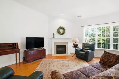 912 Gold Finch Circle, Fort Mill, SC 29715 - Photo 6