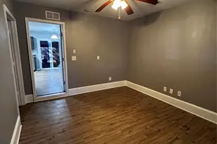 8719 Oak Dr NE, Charlotte, NC 28269 - Photo 8