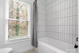 3909 Brownes Ferry Rd, Charlotte, NC 28269 - Photo 30