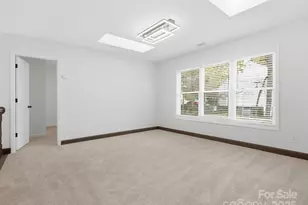 3909 Brownes Ferry Rd, Charlotte, NC 28269 - Photo 28