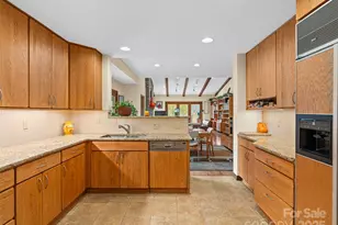 80 Stony Ridge, Asheville, NC 28804 - Photo 10