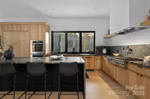 2804 Shenandoah Ave, Charlotte, NC 28205 - Photo 10