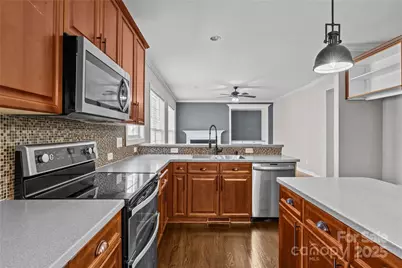3214 Grandeur Road, Charlotte, NC 28269 - Photo 10