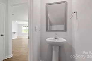 25 Caroline Vly Ln, Hendersonville, NC 28792 - Photo 12