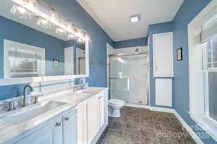 11 Forest Park Ln, Asheville, NC 28803 - Photo 12