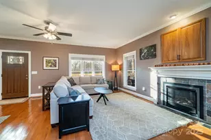 11 Forest Park Ln, Asheville, NC 28803 - Photo 6