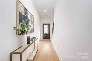 1802 Vinton St, Charlotte, NC 28216 - Photo 2